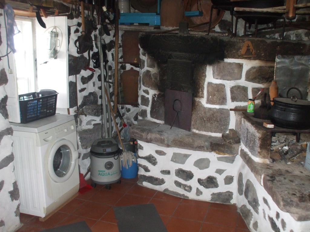 Adega Do Batista Vila Calheta  Quarto foto