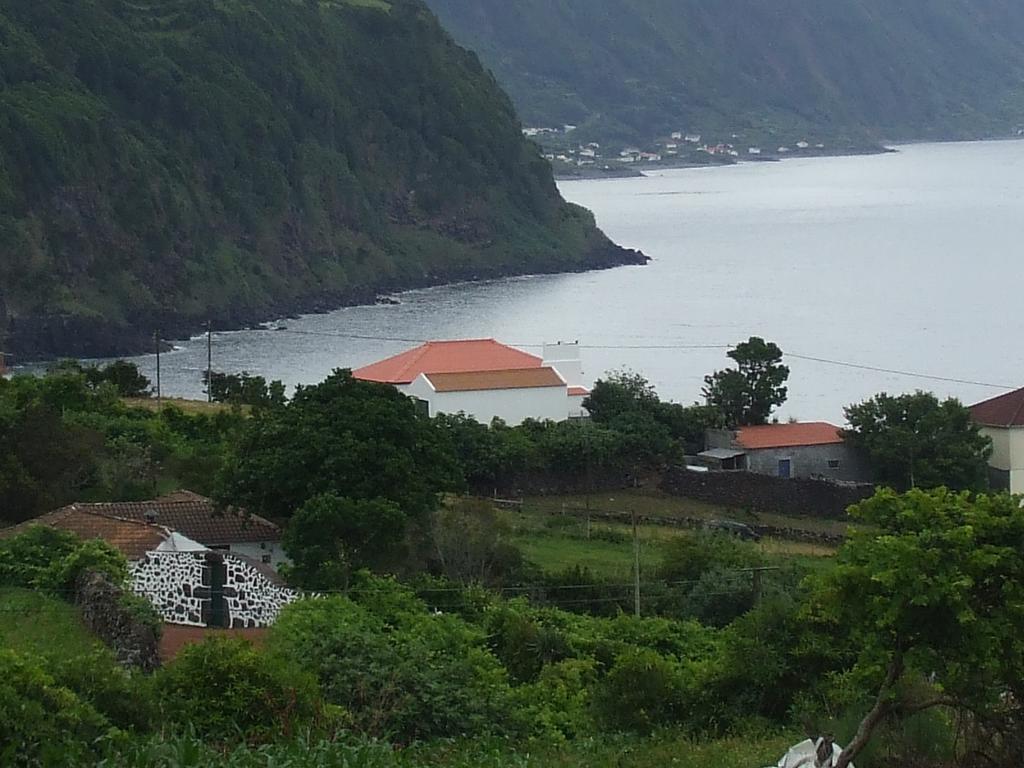 Adega Do Batista Vila Calheta  Quarto foto